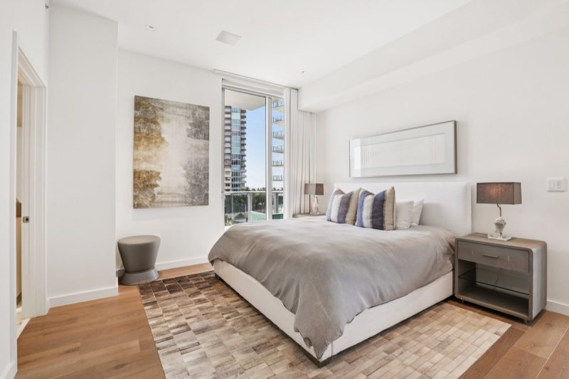 17-web-or-mls-S-Pointe-Dr-S3007-017